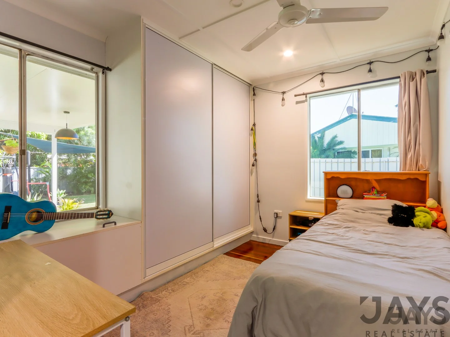 Additional image 5 of 28 Urquhart Street, Soldiers Hill QLD 4825