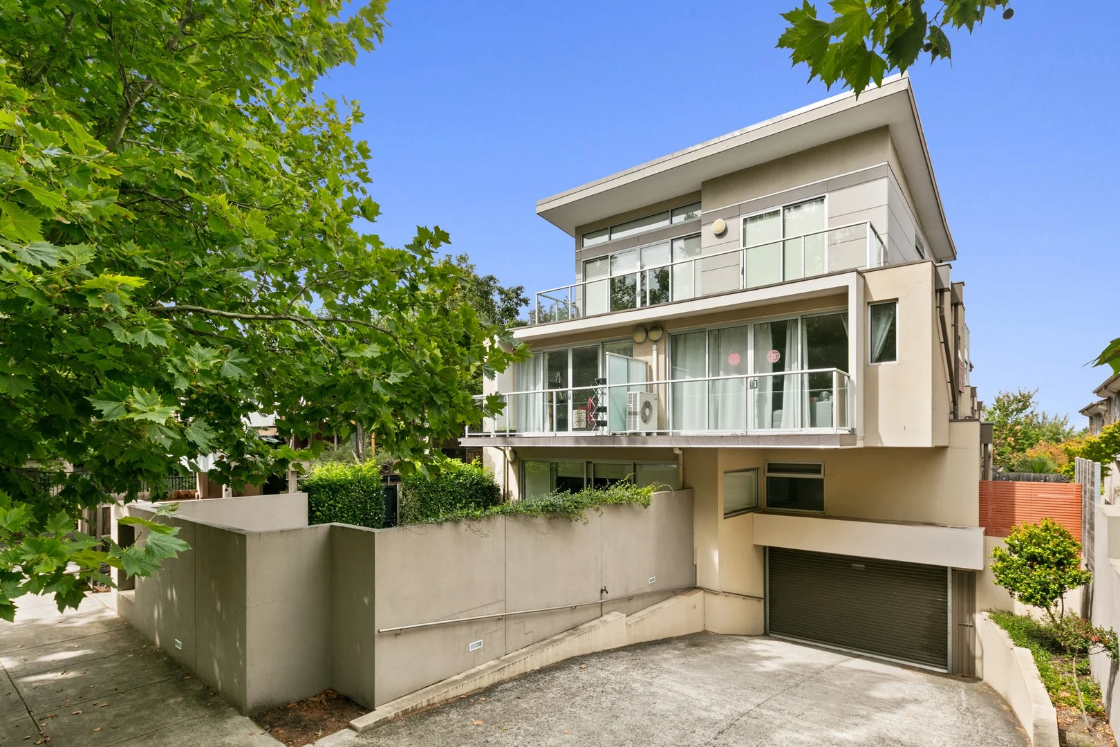2/388 Dandenong Road, Caulfield North VIC 3161