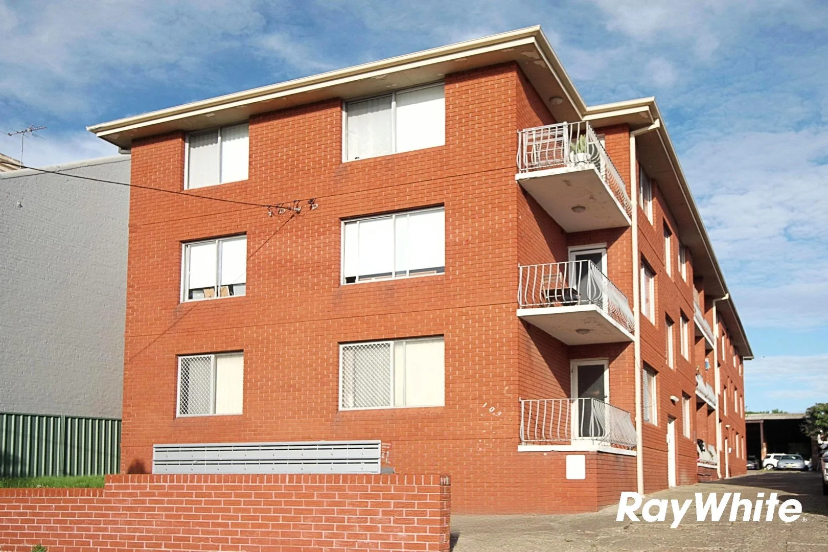 8/109 Livingstone Road, Marrickville NSW 2204