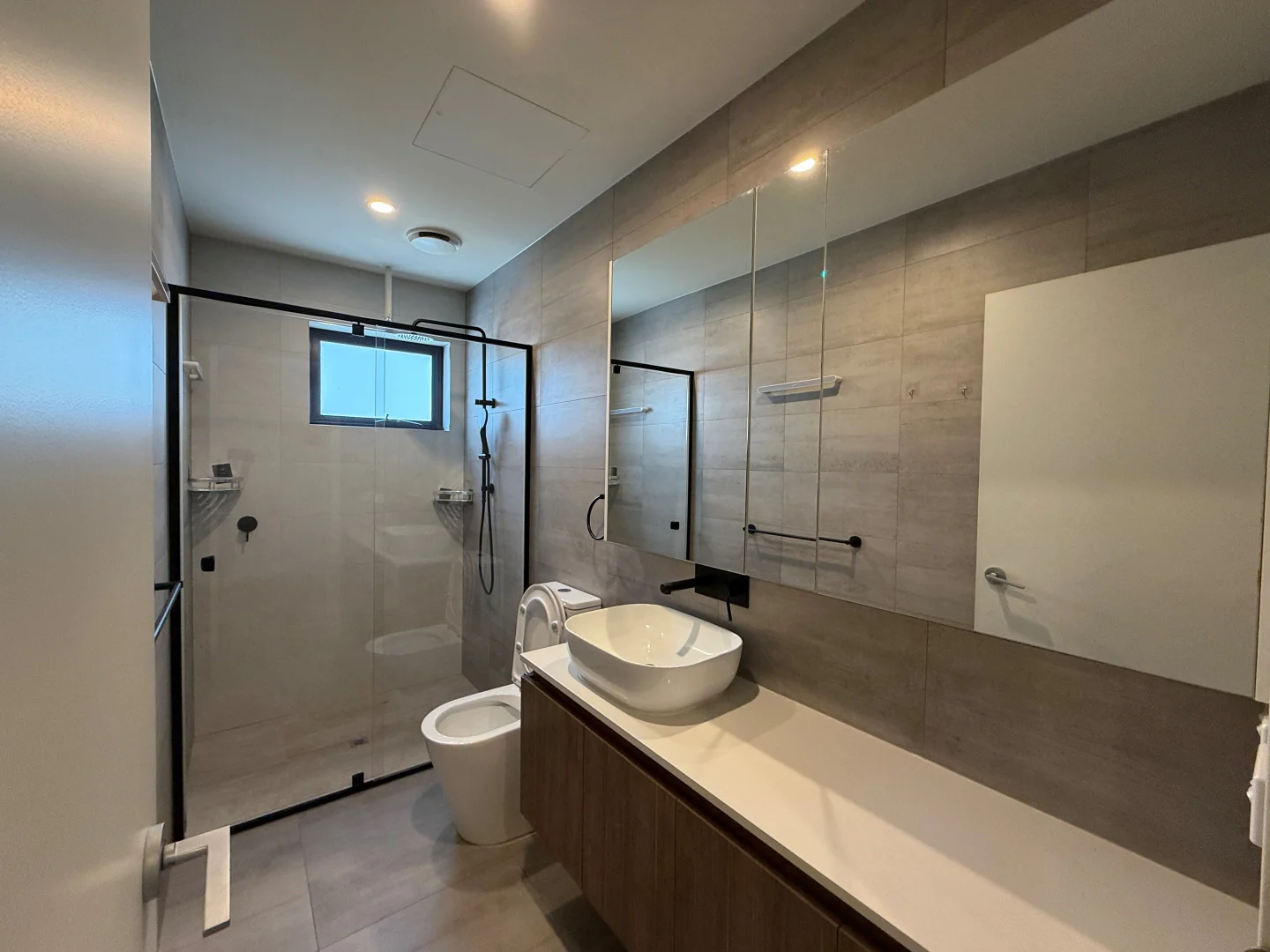Additional image 5 of 5/1 Winton Street, Burwood VIC 3125