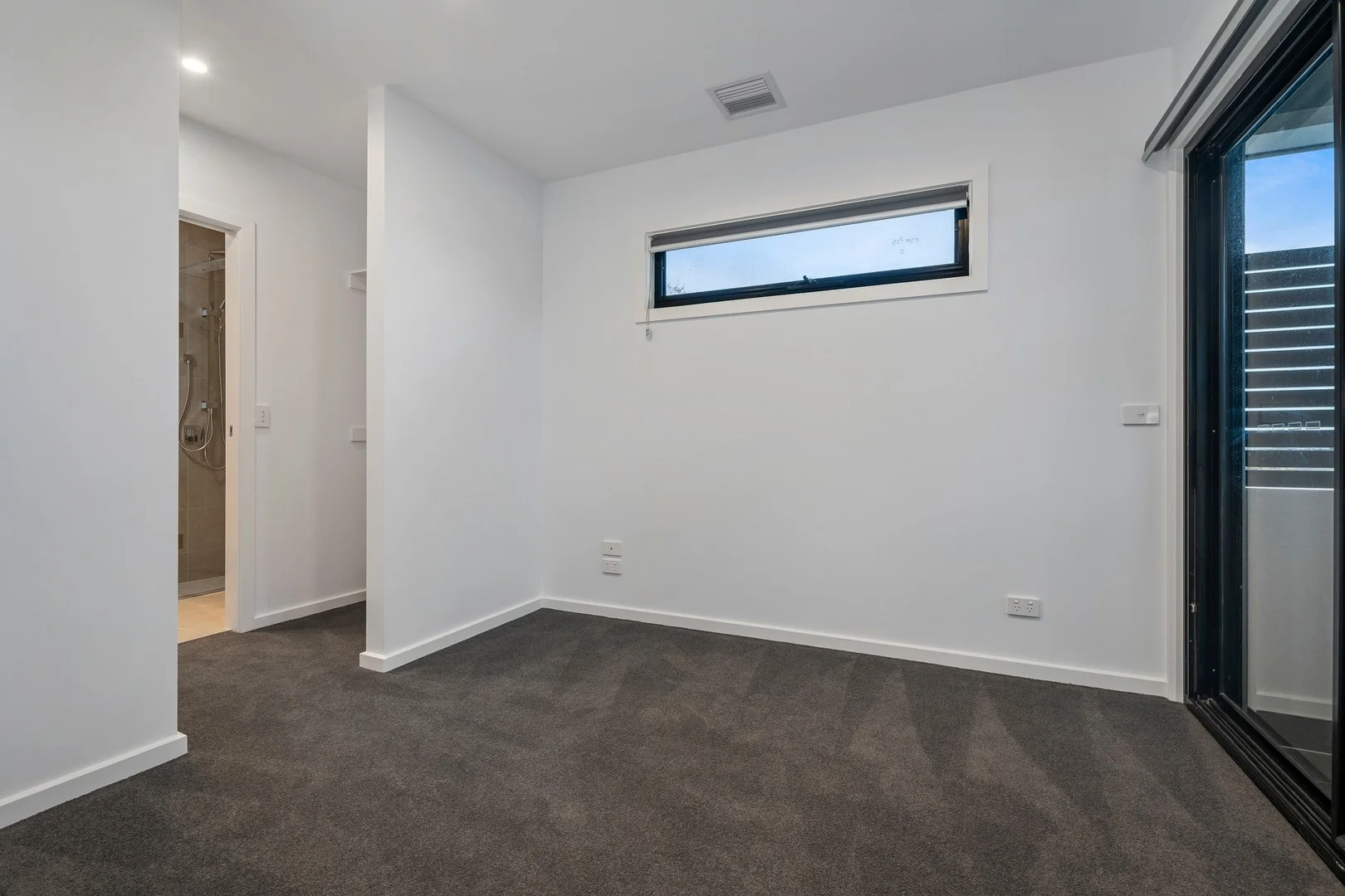 3/33 Summerhill Road, Reservoir VIC 3073 photo 5