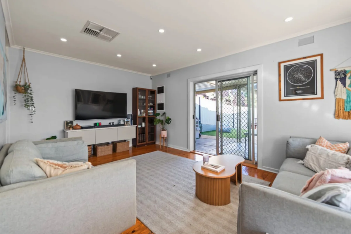 Additional image 9 of 52 Flockhart Avenue, Valley View SA 5093
