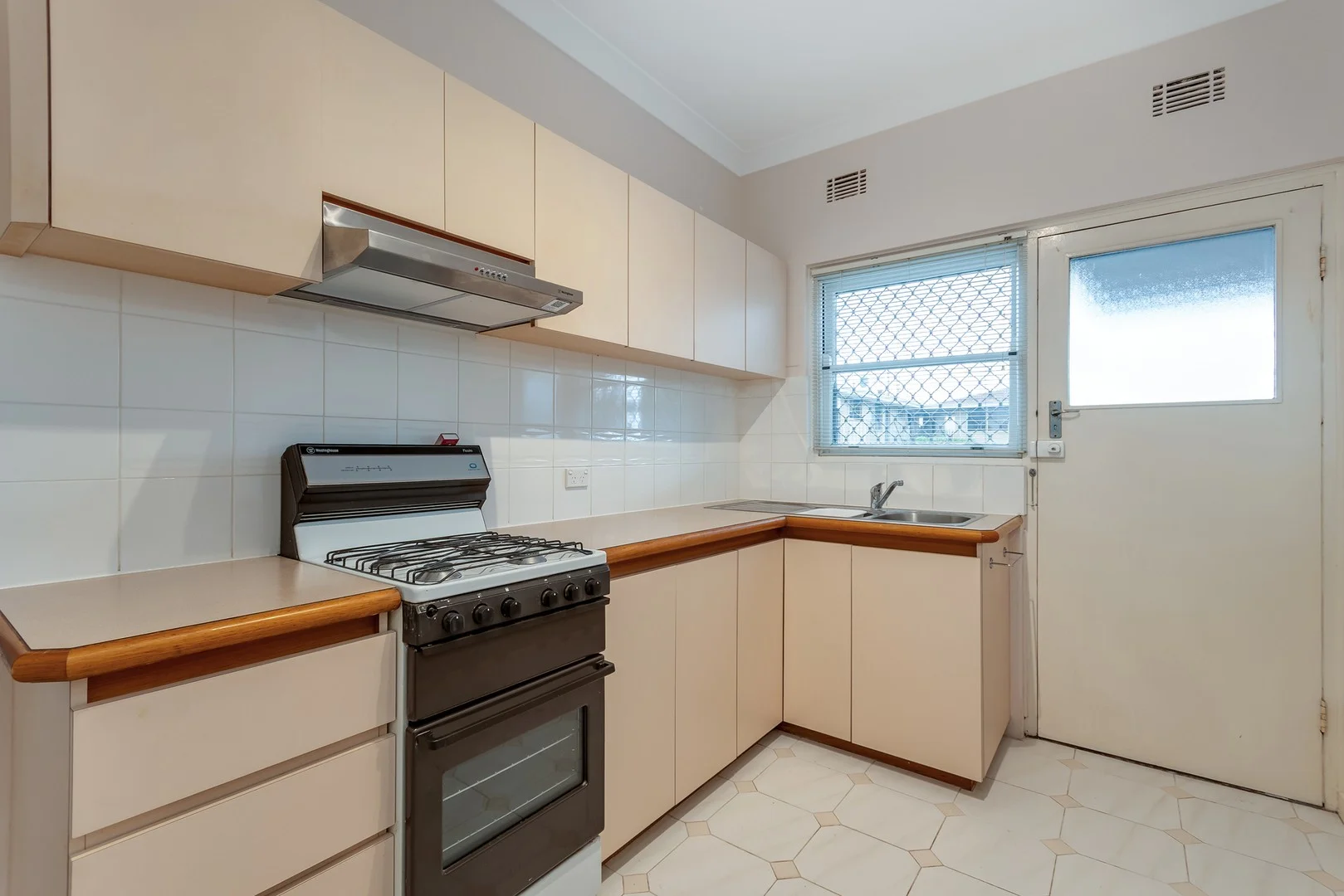Additional image 3 of 9/23 Ardross Crescent, Coolbinia WA 6050