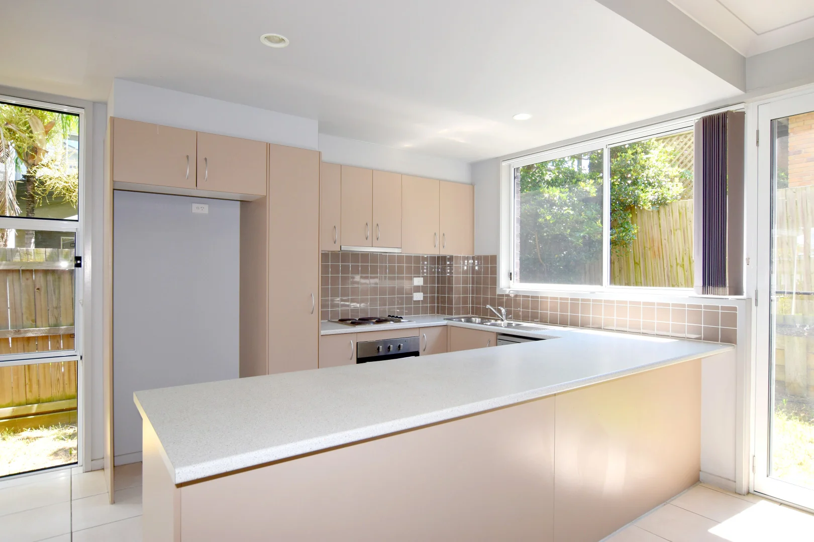 Additional image 3 of 2/14 Fowler Street, West Gladstone QLD 4680