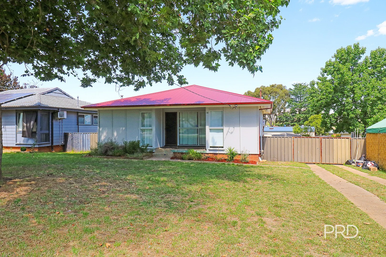 38 Ziegler Ave, Kooringal NSW 2650