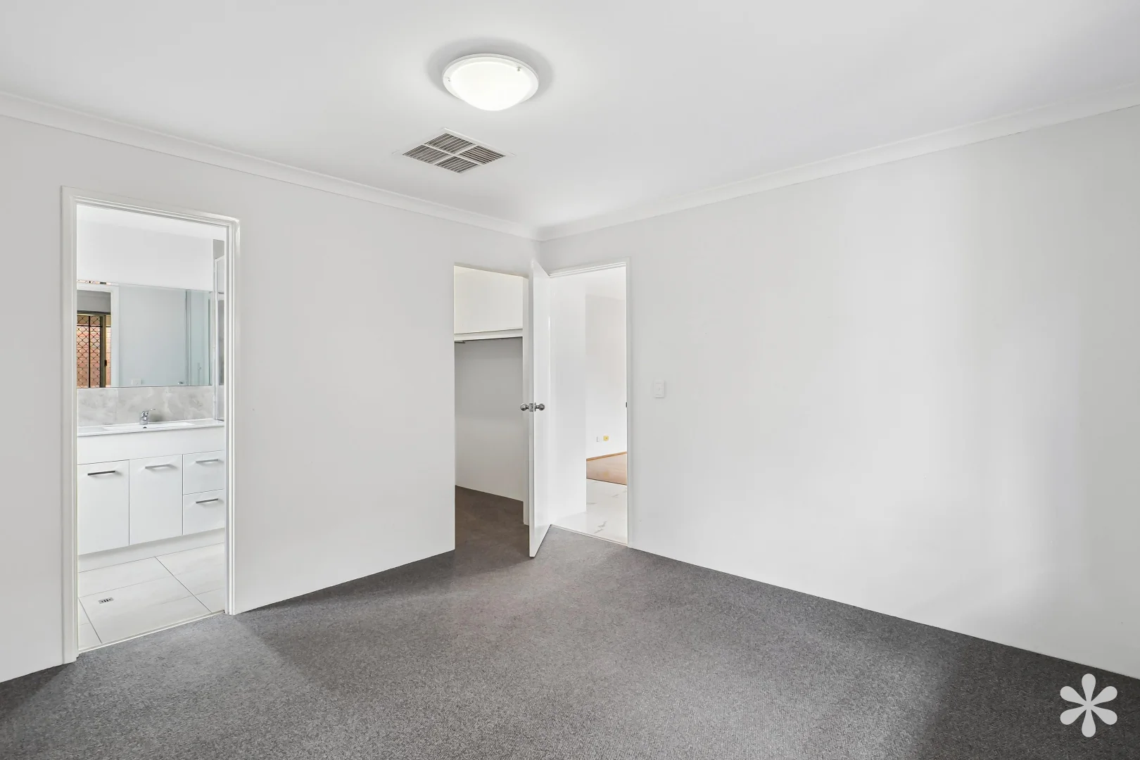 Additional image 8 of 47B Henning Crescent, Manning WA 6152