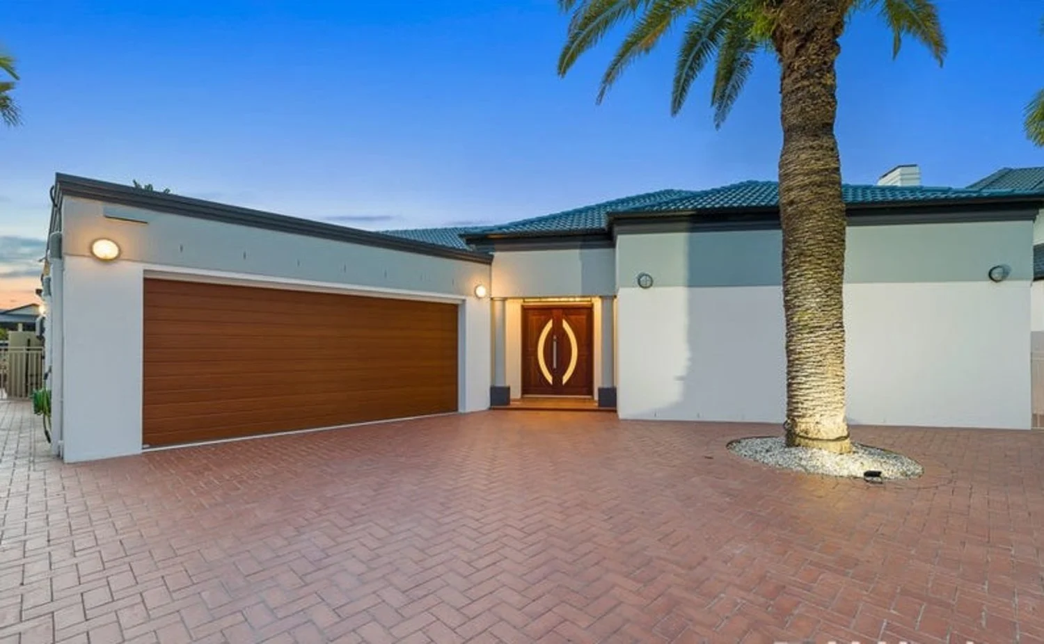 Additional image 3 of 13 CARLING Court, Raby Bay QLD 4163
