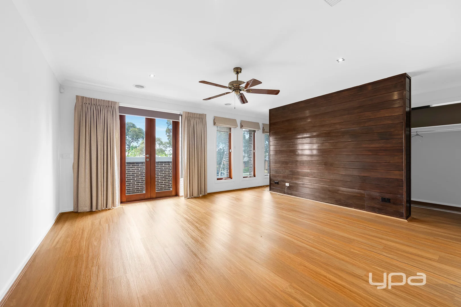 Additional image 10 of 4 Seine Place, Caroline Springs VIC 3023
