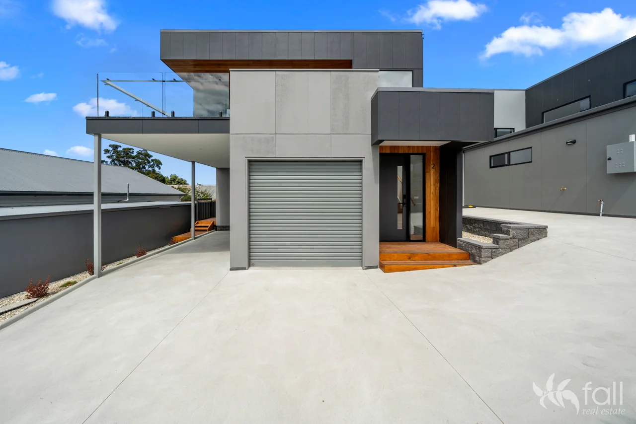 2/135 Roslyn Avenue, Kingston Beach TAS 7050