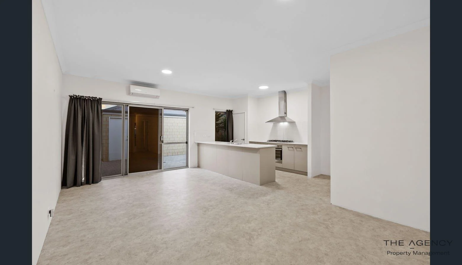 5 Perkins Drive, Clarkson WA 6030 photo 2