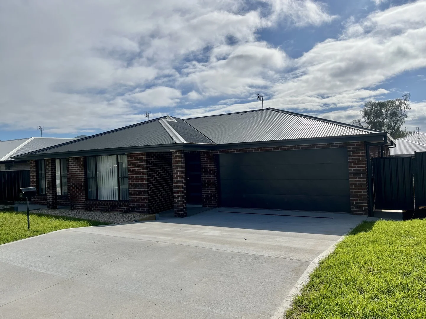17 (1/17) Ayrshire Cres, Calala NSW 2340