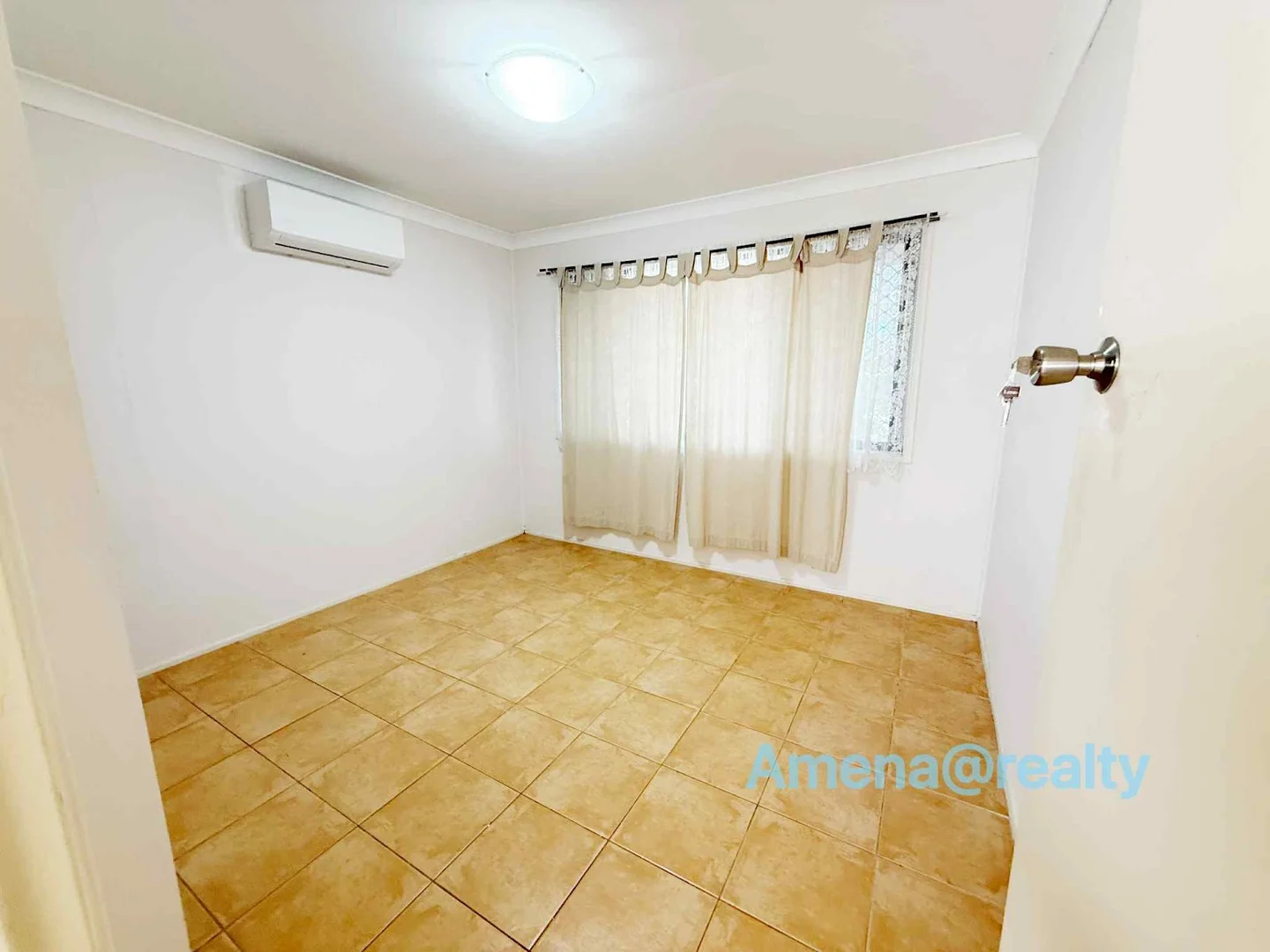 Additional image 12 of 271 Old Logan Road, Camira QLD 4300