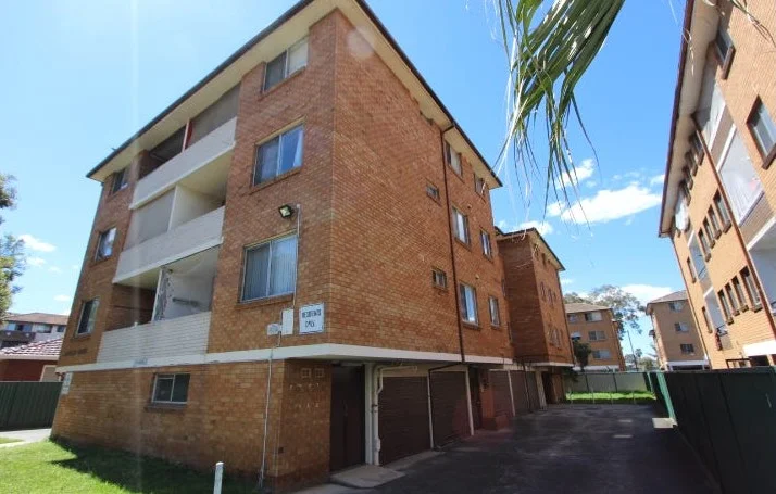 7/8 Drummond Street, Warwick Farm NSW 2170