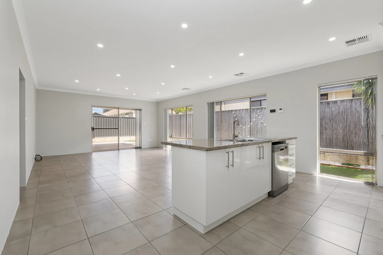 Additional image 20 of 5 Nivea Street, Banksia Grove WA 6031