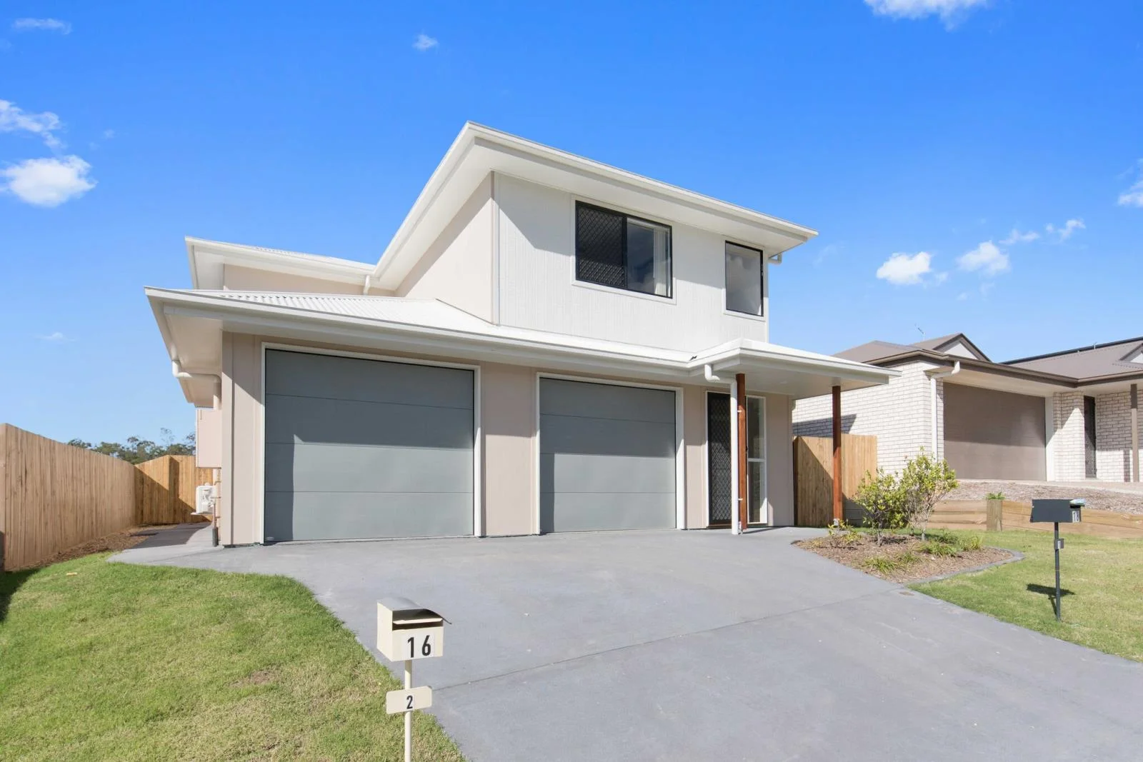 2/16 Karumba Way, Holmview QLD 4207