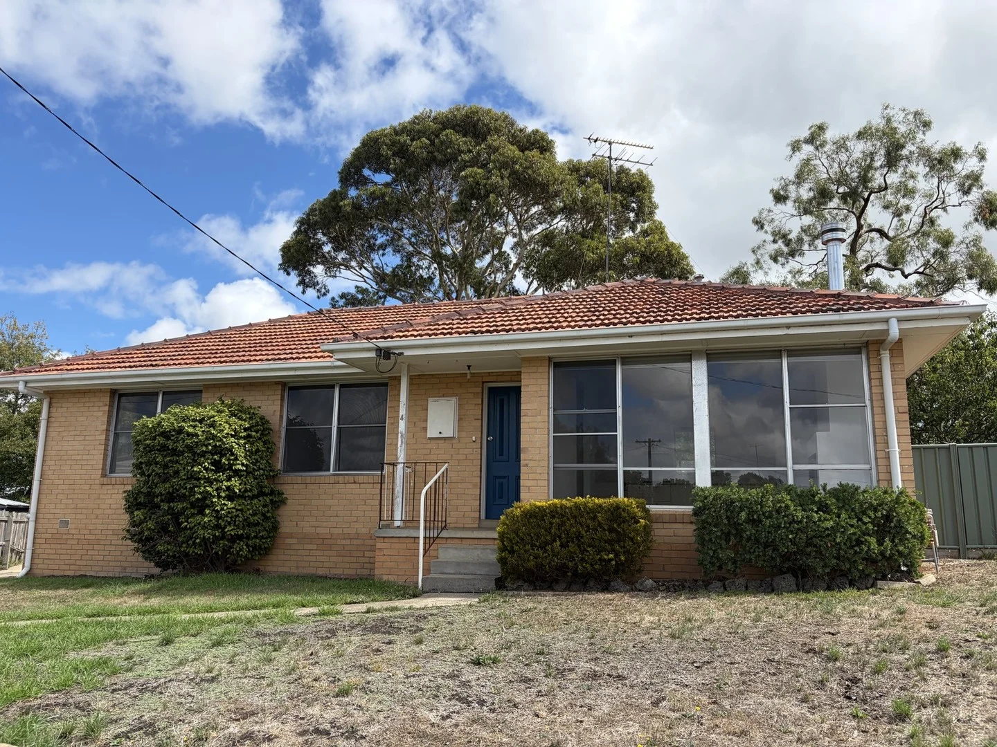 4 Dunbar Court, Hamilton VIC 3300