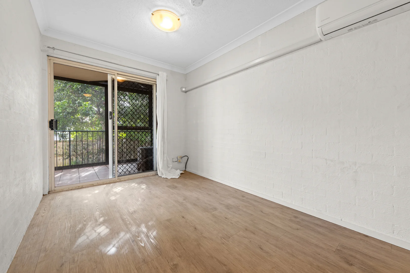 Additional image 3 of 9/33 Lilly Street, Stones Corner QLD 4120