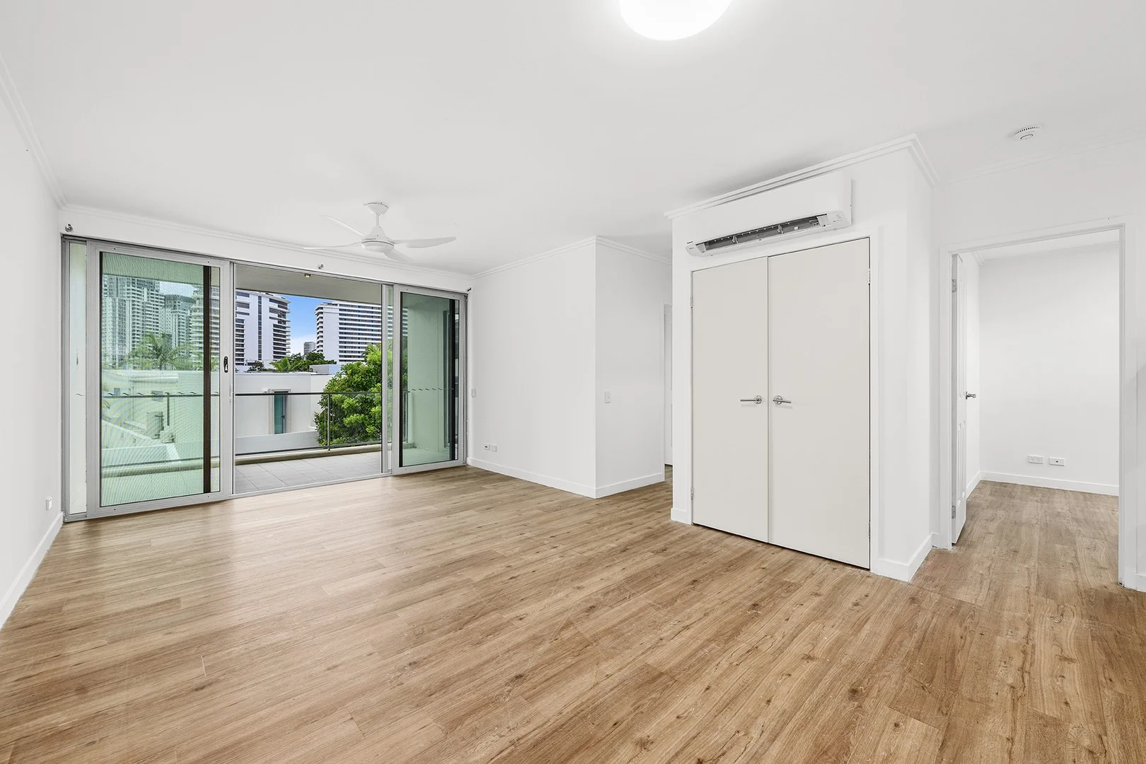 Additional image 2 of 10/6 Miami Key, Broadbeach Waters QLD 4218