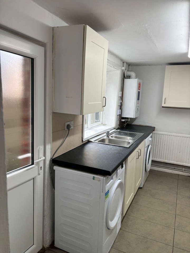 Additional image 8 of Room in a Shared House, Osney Lane, OX1, N1 7GU