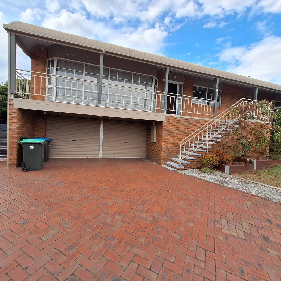 4 Coowarra Court, Ferntree Gully VIC 3156