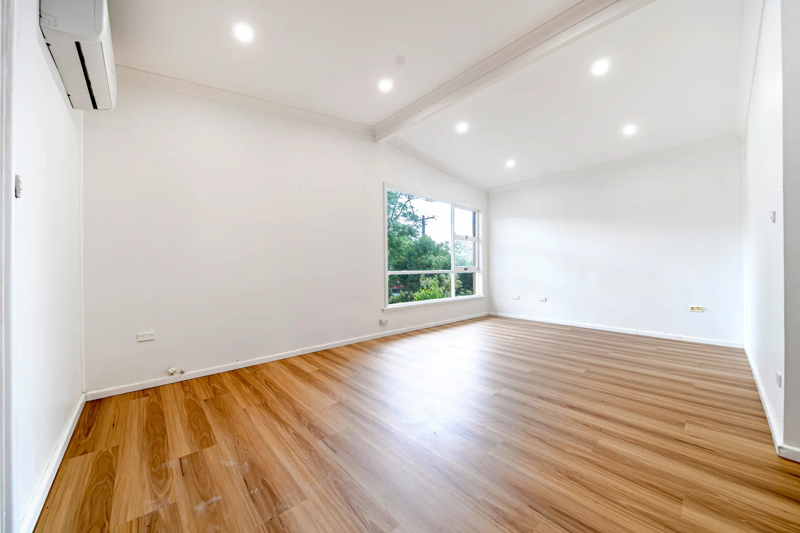 Additional image 2 of 30 Bingara Road, Macquarie Fields NSW 2564