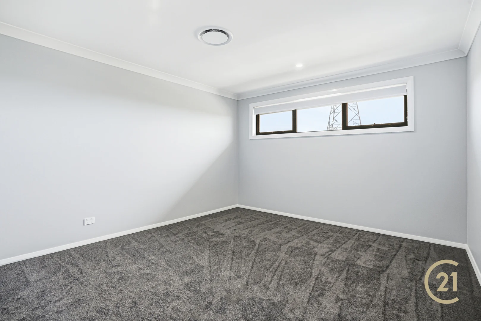 4 Chesterman Loop, Oran Park NSW 2570 photo 5