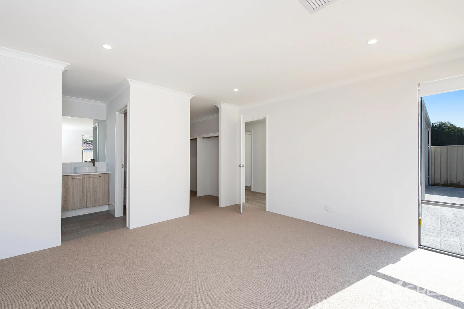 Additional image 8 of 11B Zavia Street, Falcon WA 6210