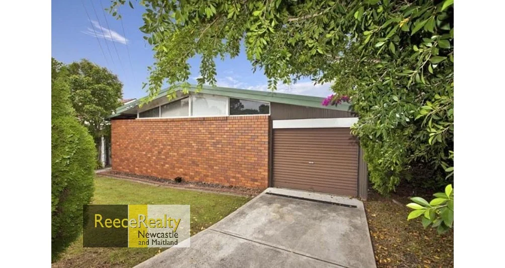 9 University Drive, Waratah West NSW 2298