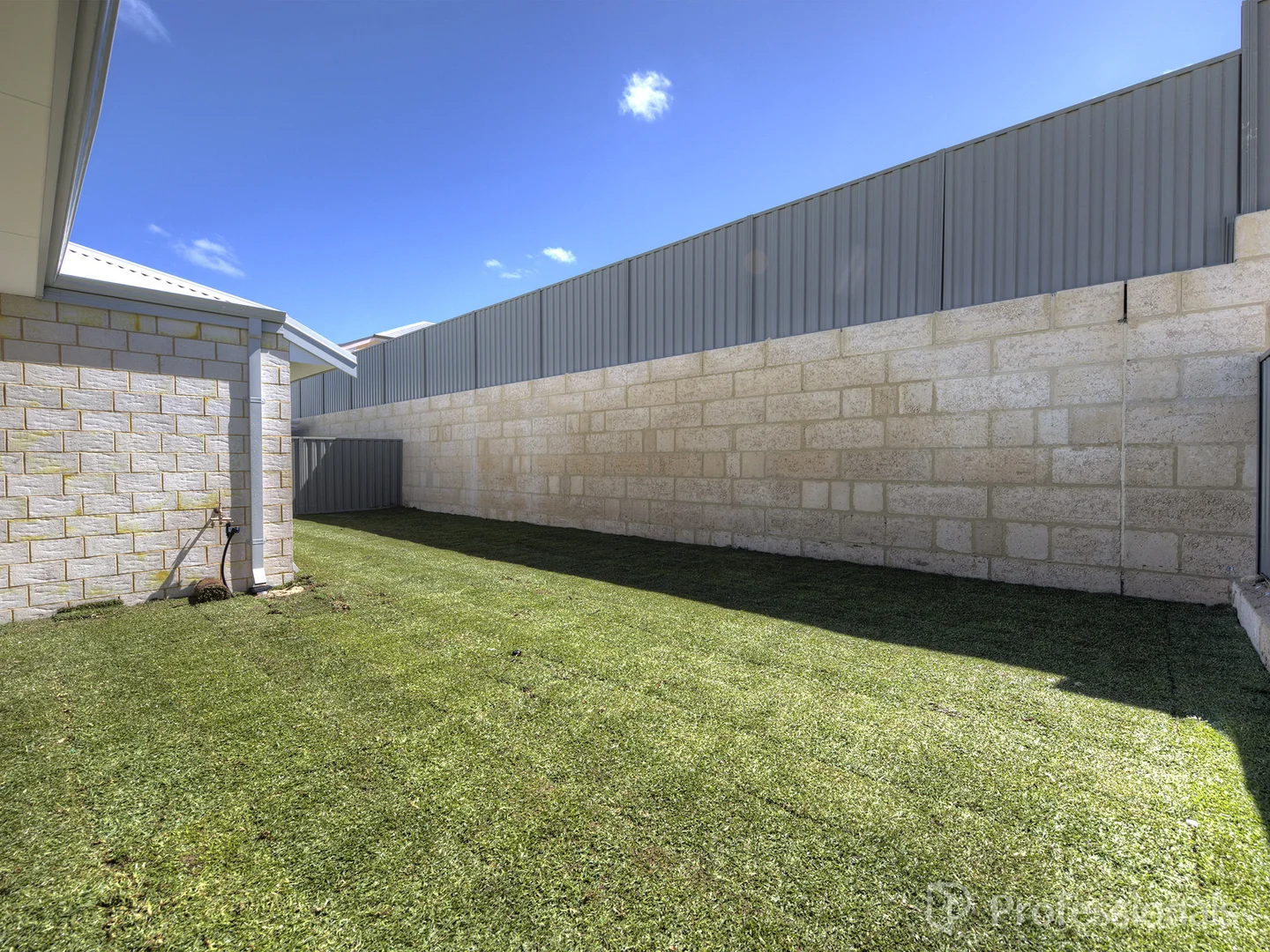 Additional image 20 of 26 Robbins Grove, Eglinton WA 6034