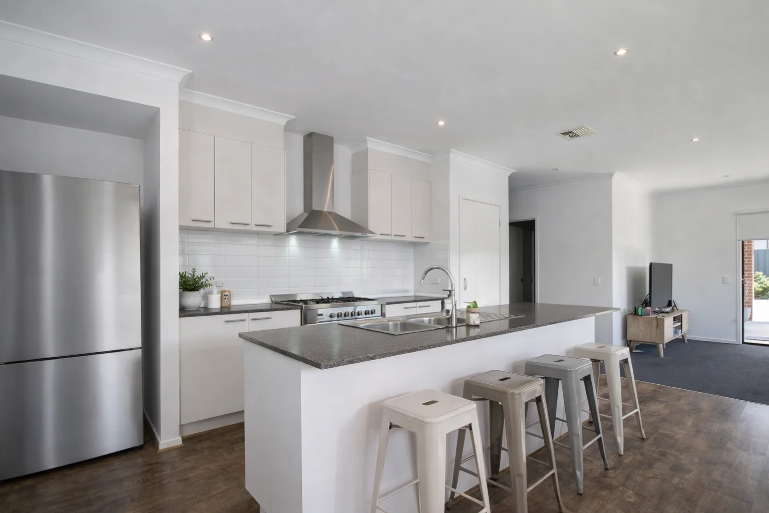Additional image 3 of 12 Knowles Court, Thurgoona NSW 2640