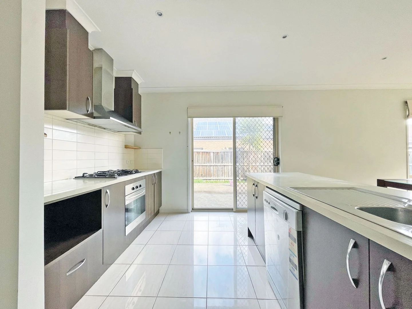 Additional image 10 of 5 Dalmuir Boulevard, Deer Park VIC 3023