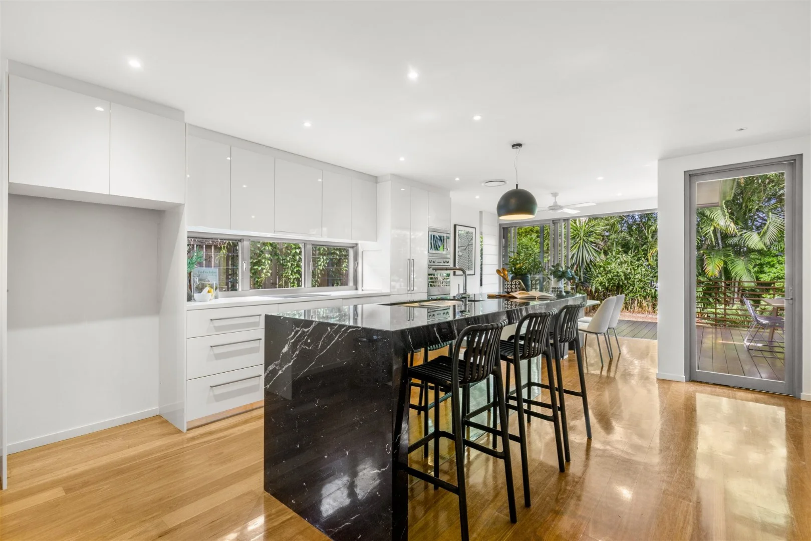 33 Dover Street, Wilston QLD 4051