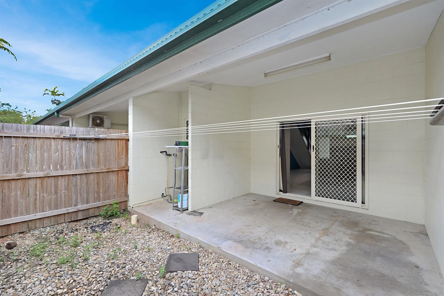 Additional image 17 of 4/18 Robert Road, Bentley Park QLD 4869
