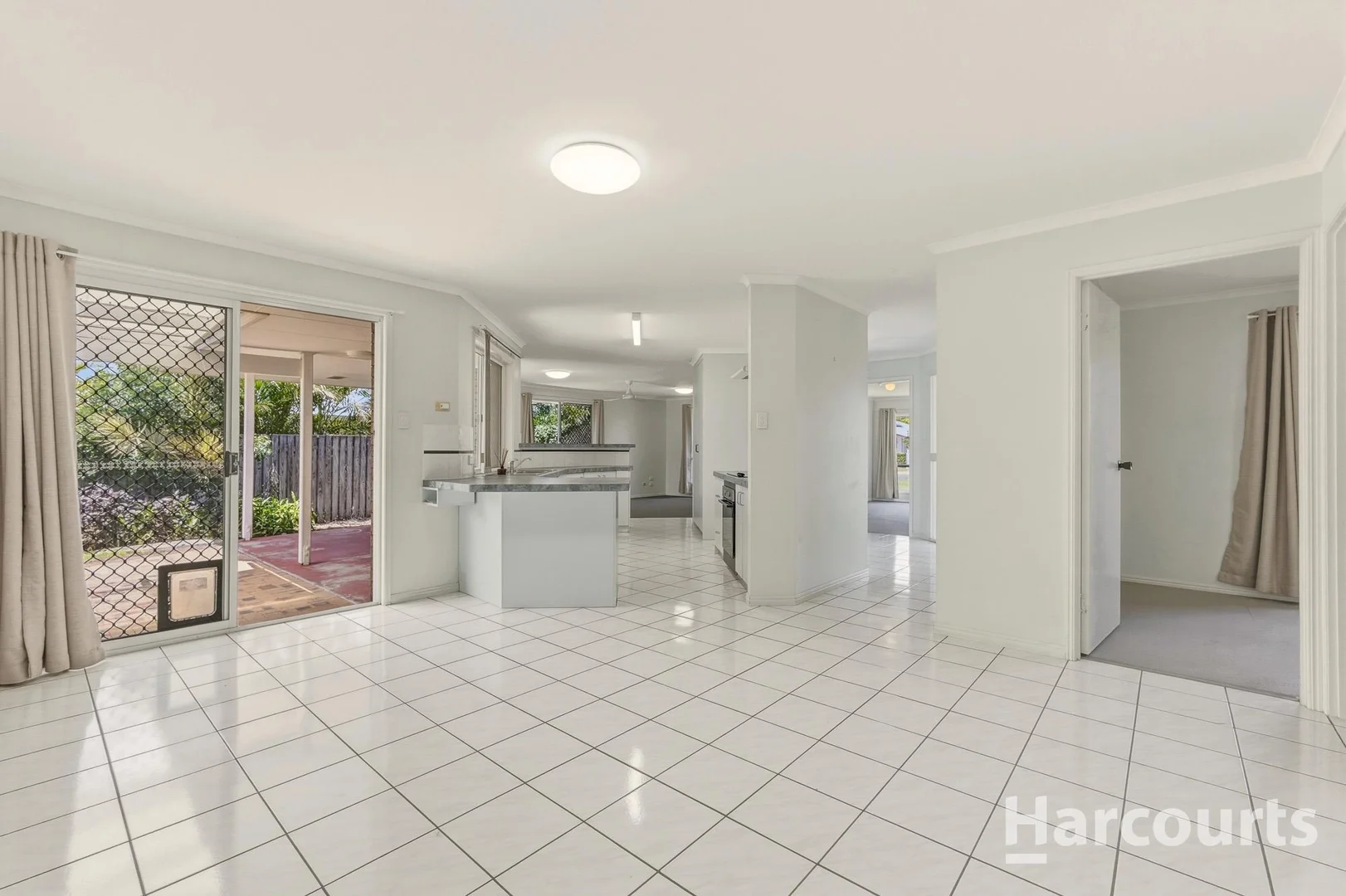 Additional image 3 of 44 Helsham Street, Point Vernon QLD 4655