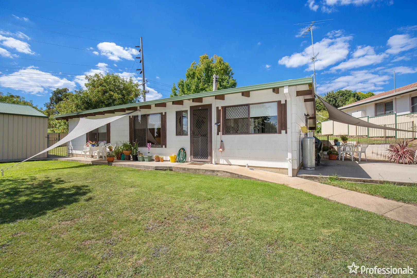 Additional image 9 of 1 Bishop Crescent, Armidale NSW 2350