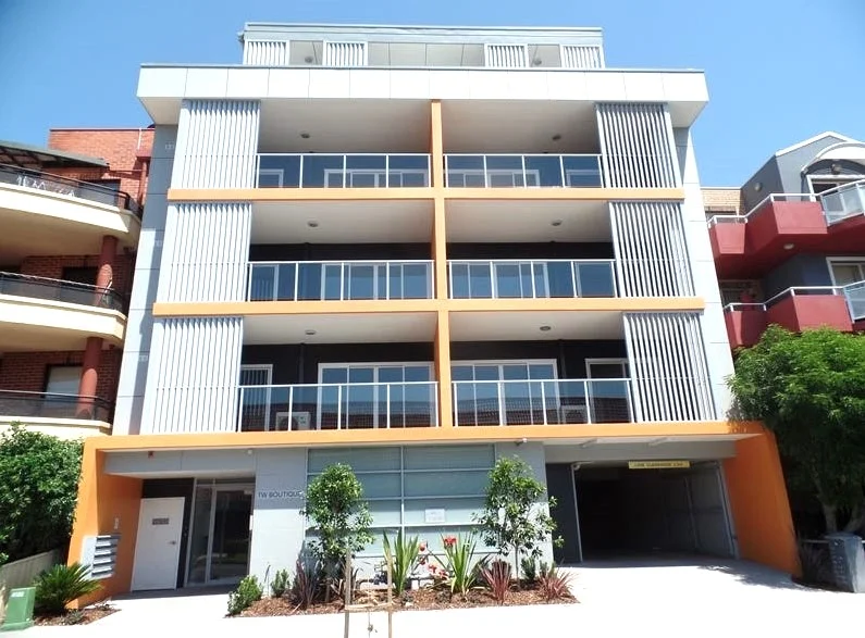 9/67 Bathurst St, Liverpool NSW 2170