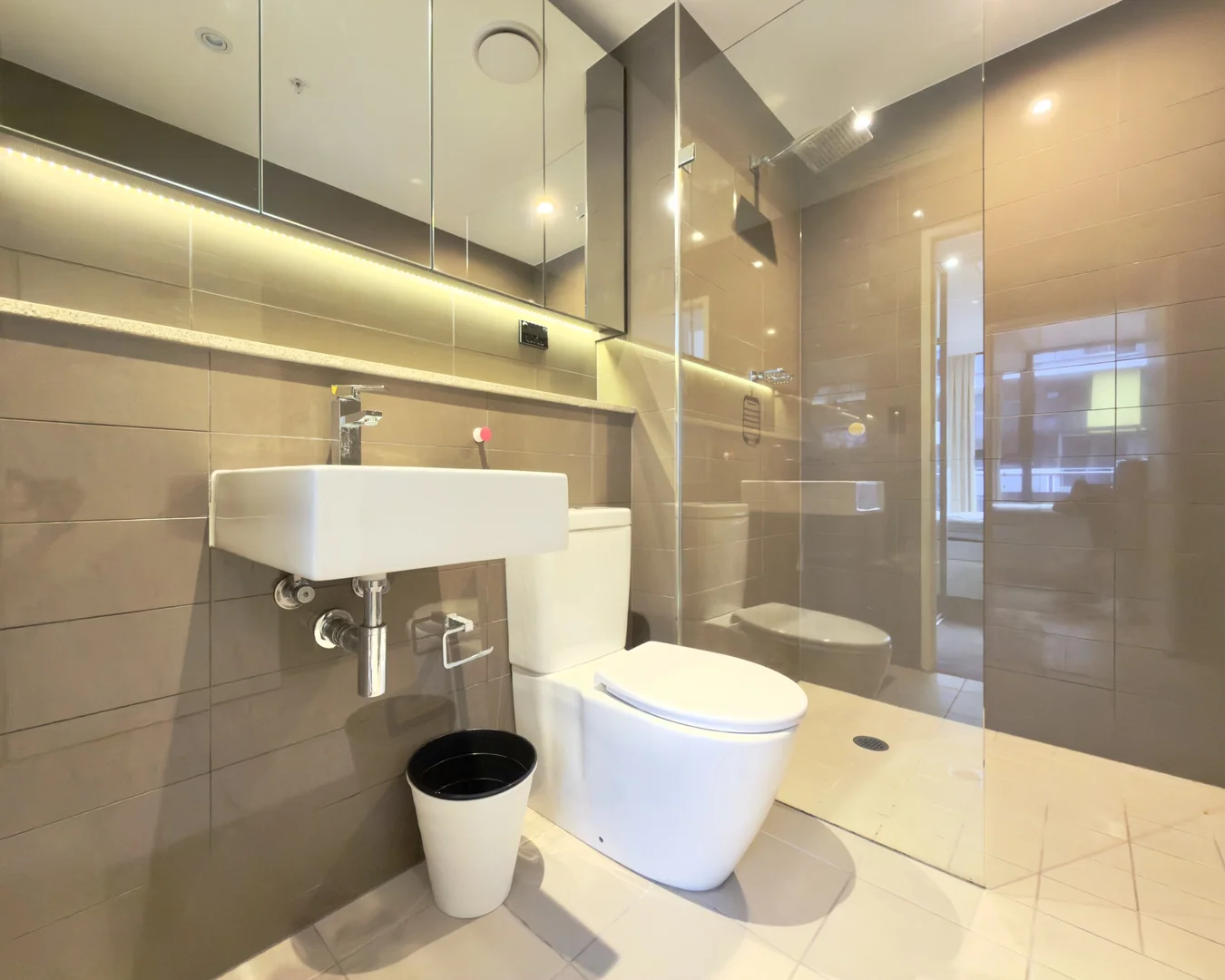 Additional image 4 of Level 6, 607/19 Joynton Ave, Zetland NSW 2017