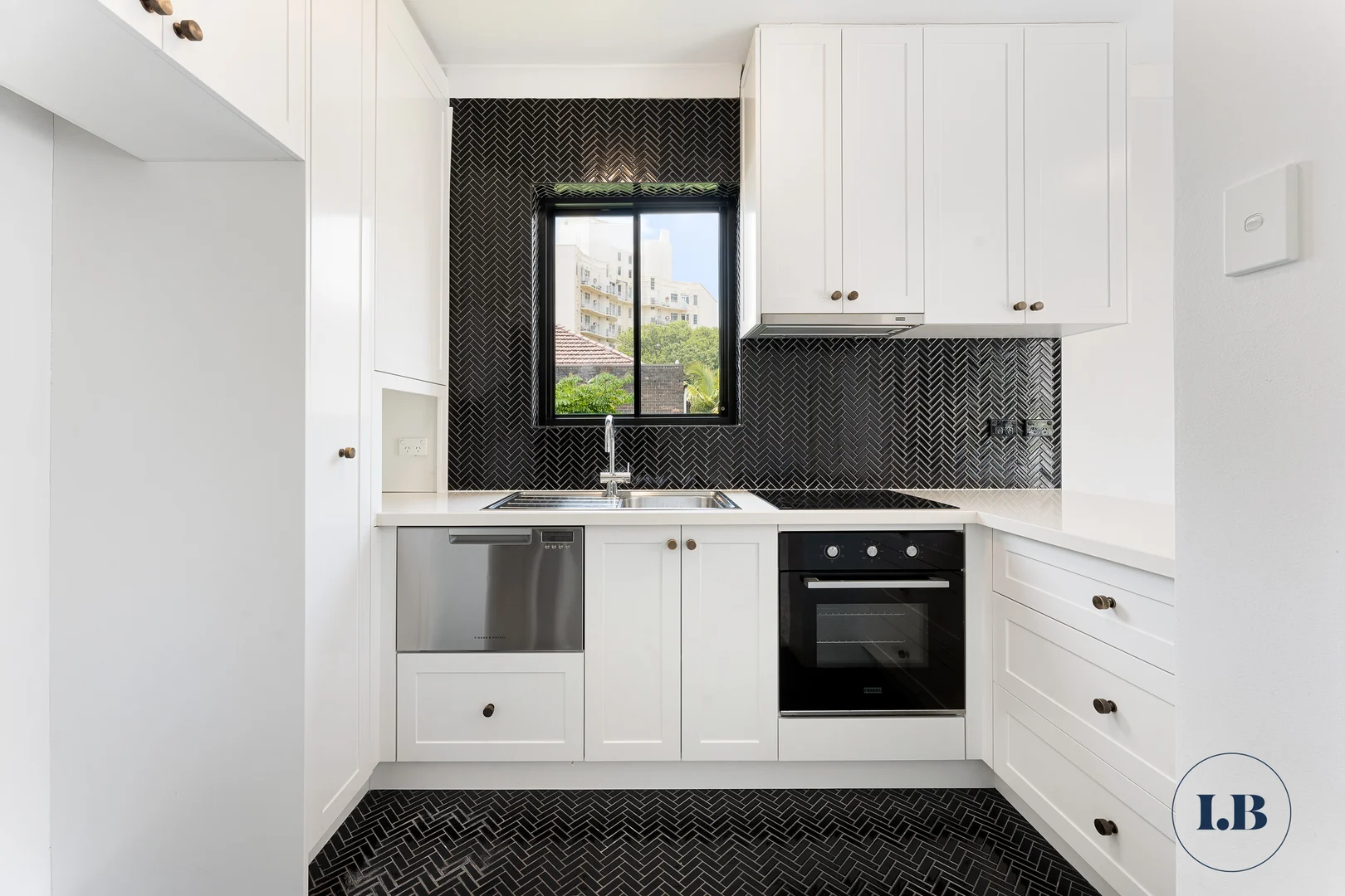 Additional image 4 of 4/13 St Neot Avenue, Potts Point NSW 2011