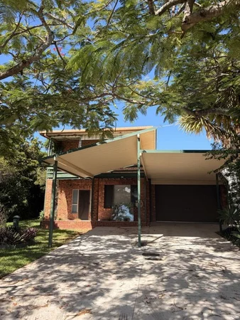 86 Seaville Avenue, Scarborough QLD 4020