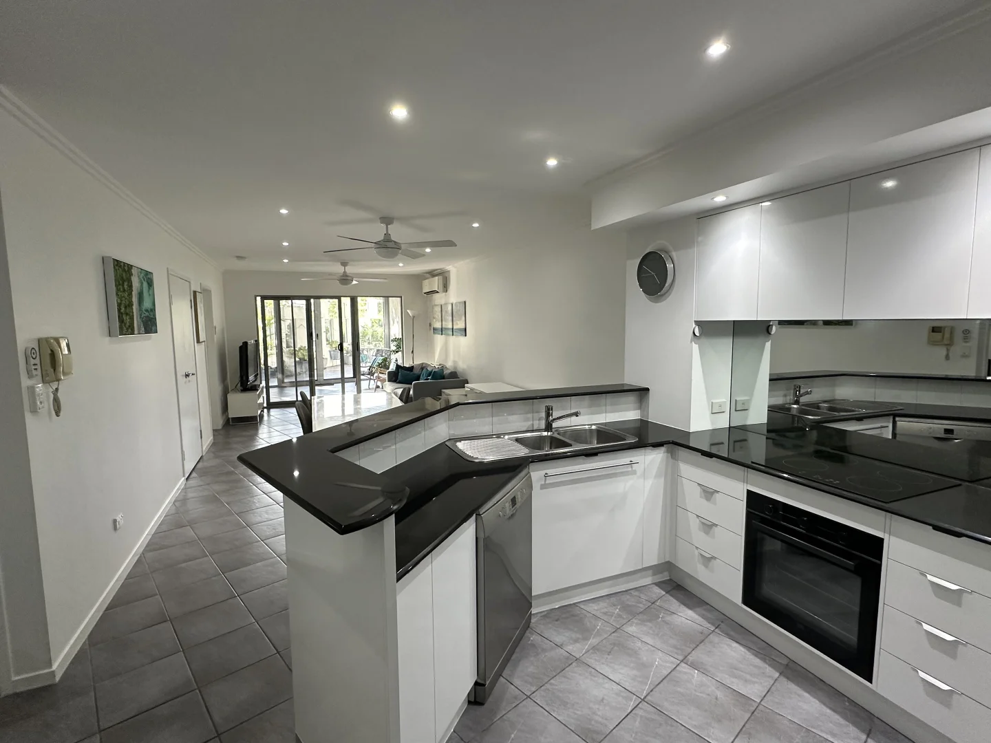 Additional image 3 of 5/284 Vulture Street, Kangaroo Point QLD 4169