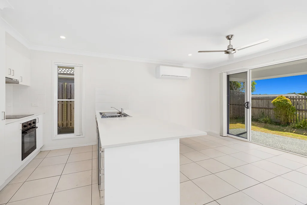 Additional image 3 of 34 Wicker Road, Park Ridge QLD 4125
