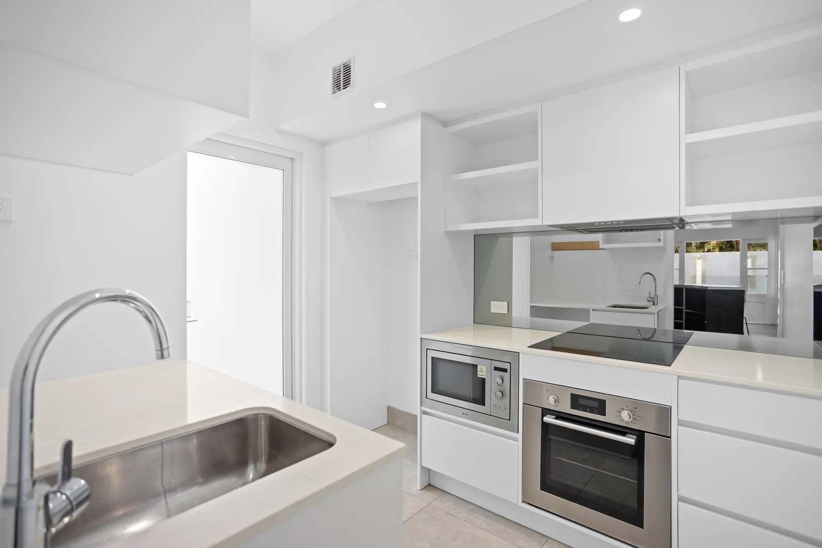 Additional image 13 of 165 Mcilwraith Avenue, Norman Park QLD 4170