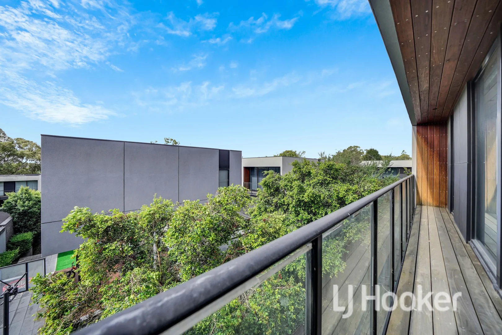 Additional image 34 of 4 Holly Lane, Kew VIC 3101