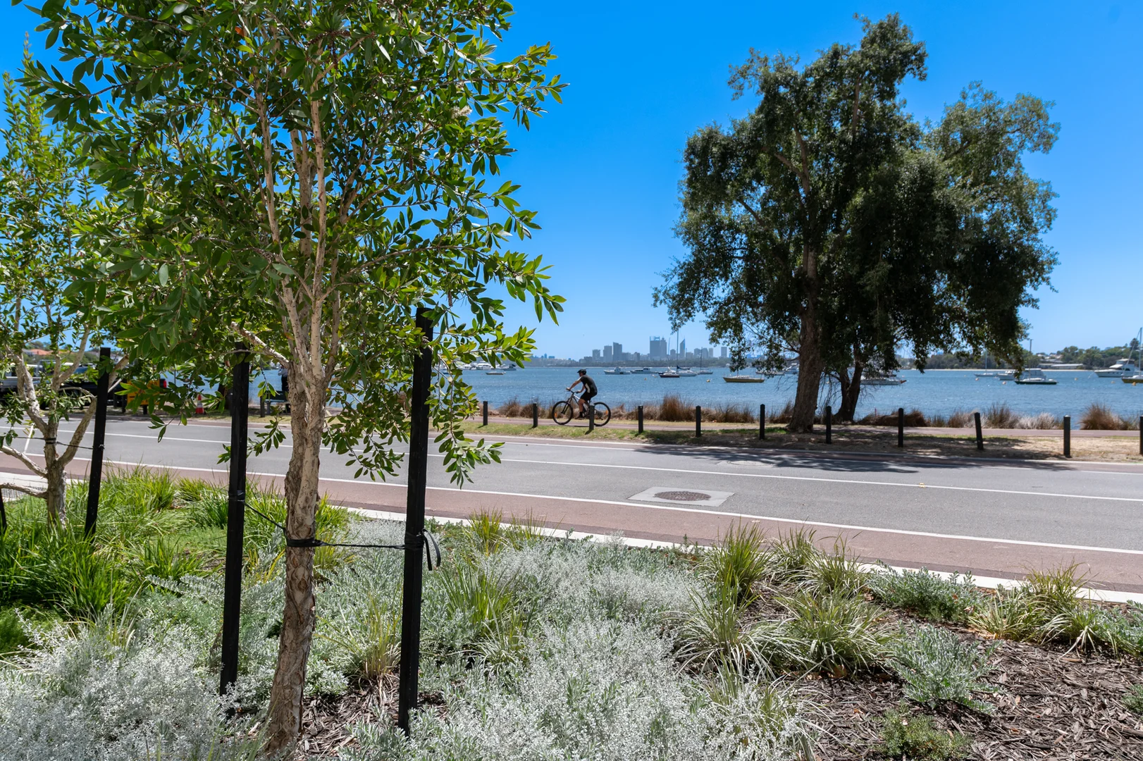 Additional image 19 of 205e/59 Canning Beach Road, Applecross WA 6153