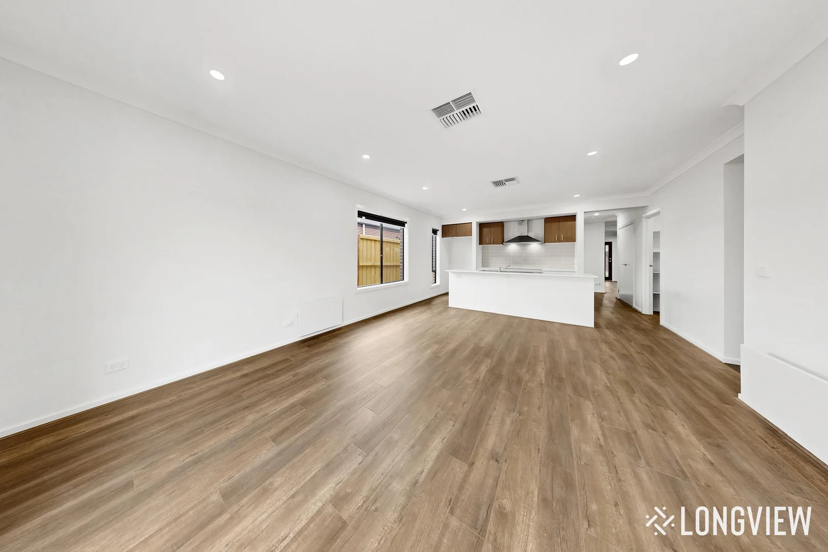 4 Eutaxia Street, Sunbury VIC 3429 photo 3
