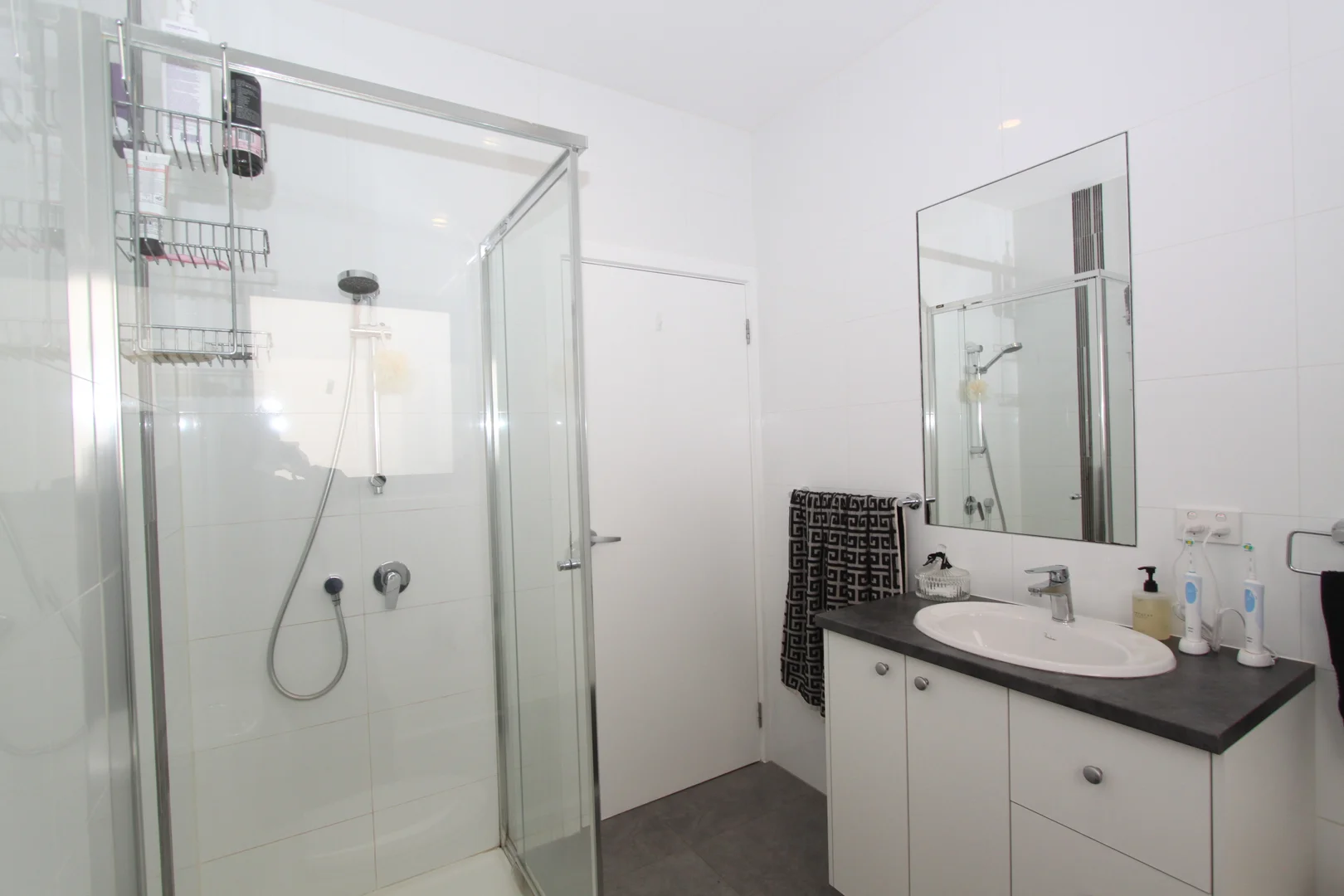 Additional image 6 of 2/19 Follett Road, Cheltenham VIC 3192