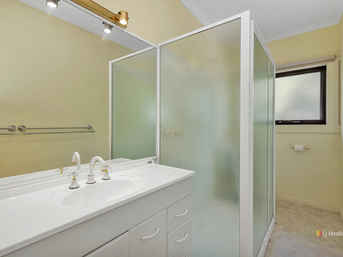 Additional image 8 of 82 Hillcrest Road, Devonport TAS 7310