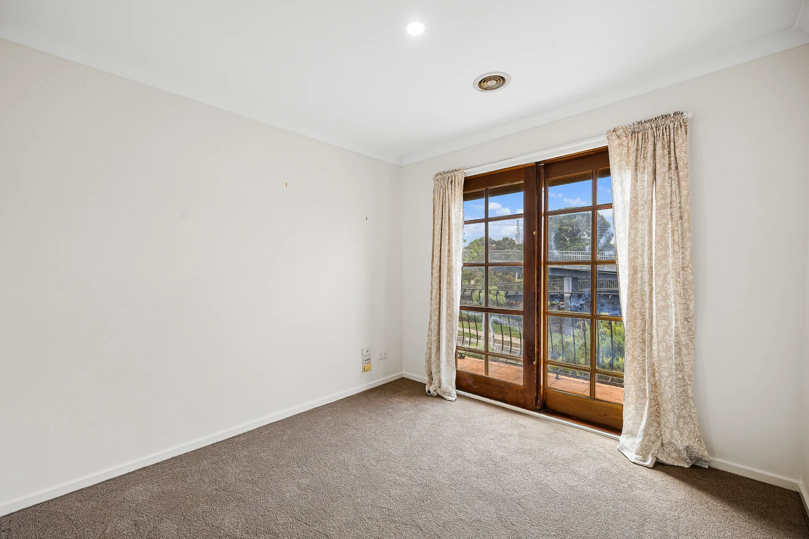 Additional image 7 of 17 Cantala Avenue, Rosanna VIC 3084