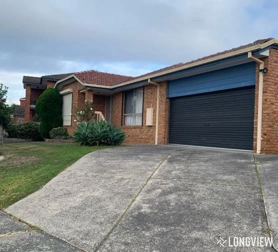 24 Woodside Drive, Rowville VIC 3178