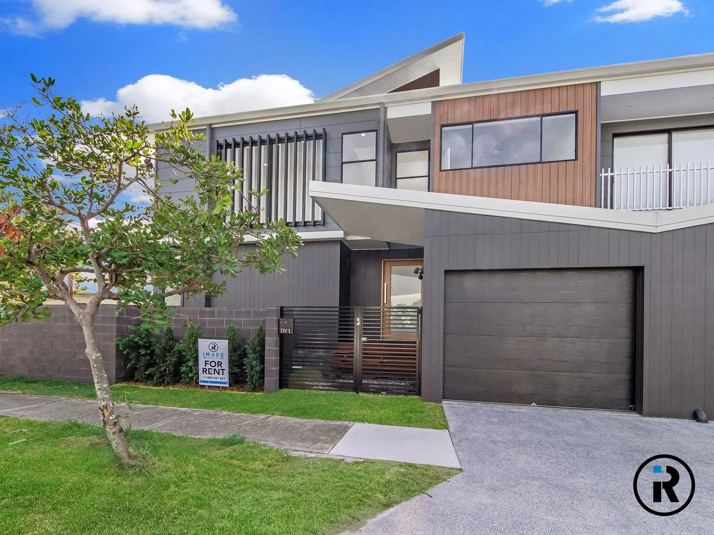 1/17 Mountain View Avenue, Miami QLD 4220